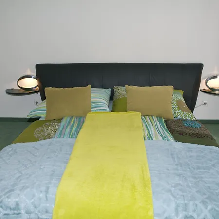 Haus Zinnauer * Фельден-ам-Вёртер-Зе